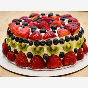 Mixed Strawberry Cake