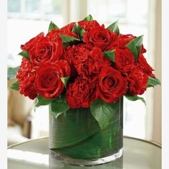 Heartily Flower Arrangement