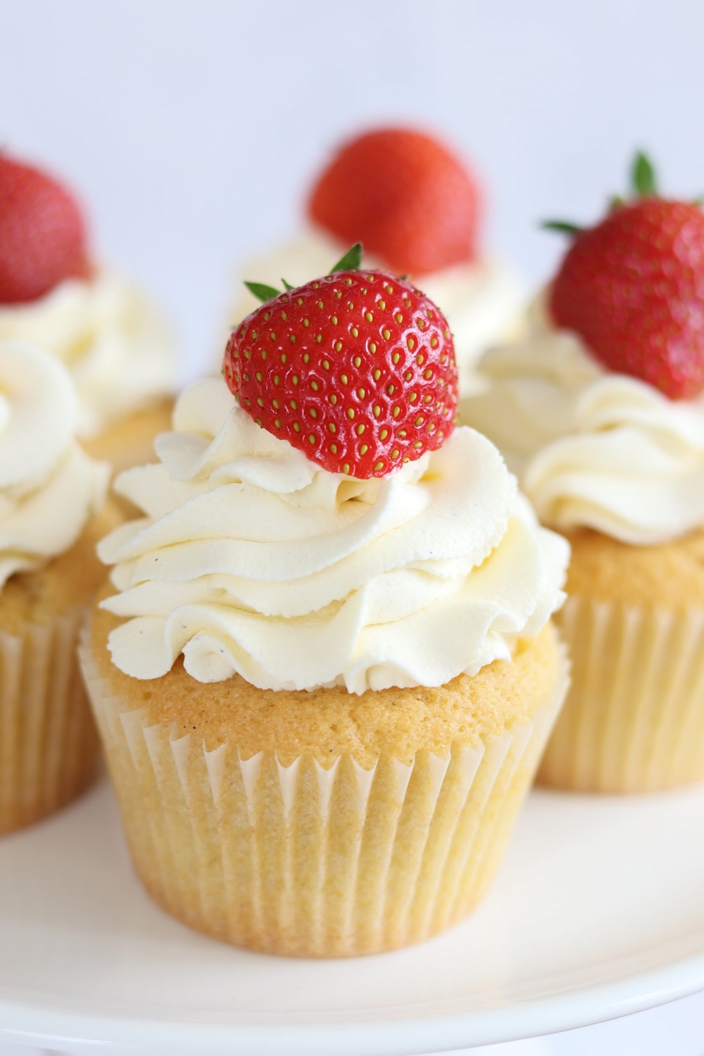 Vanilla Cupcakes with Strawberries