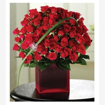 100 Roses Vase Arrangement