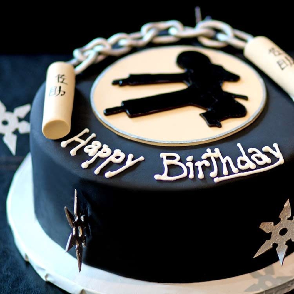 Buy/Send birthday Karate cake for Friend - Giftbag