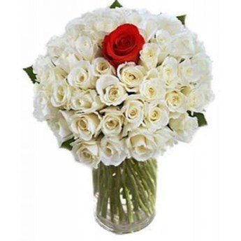 White Red Love Arrangement